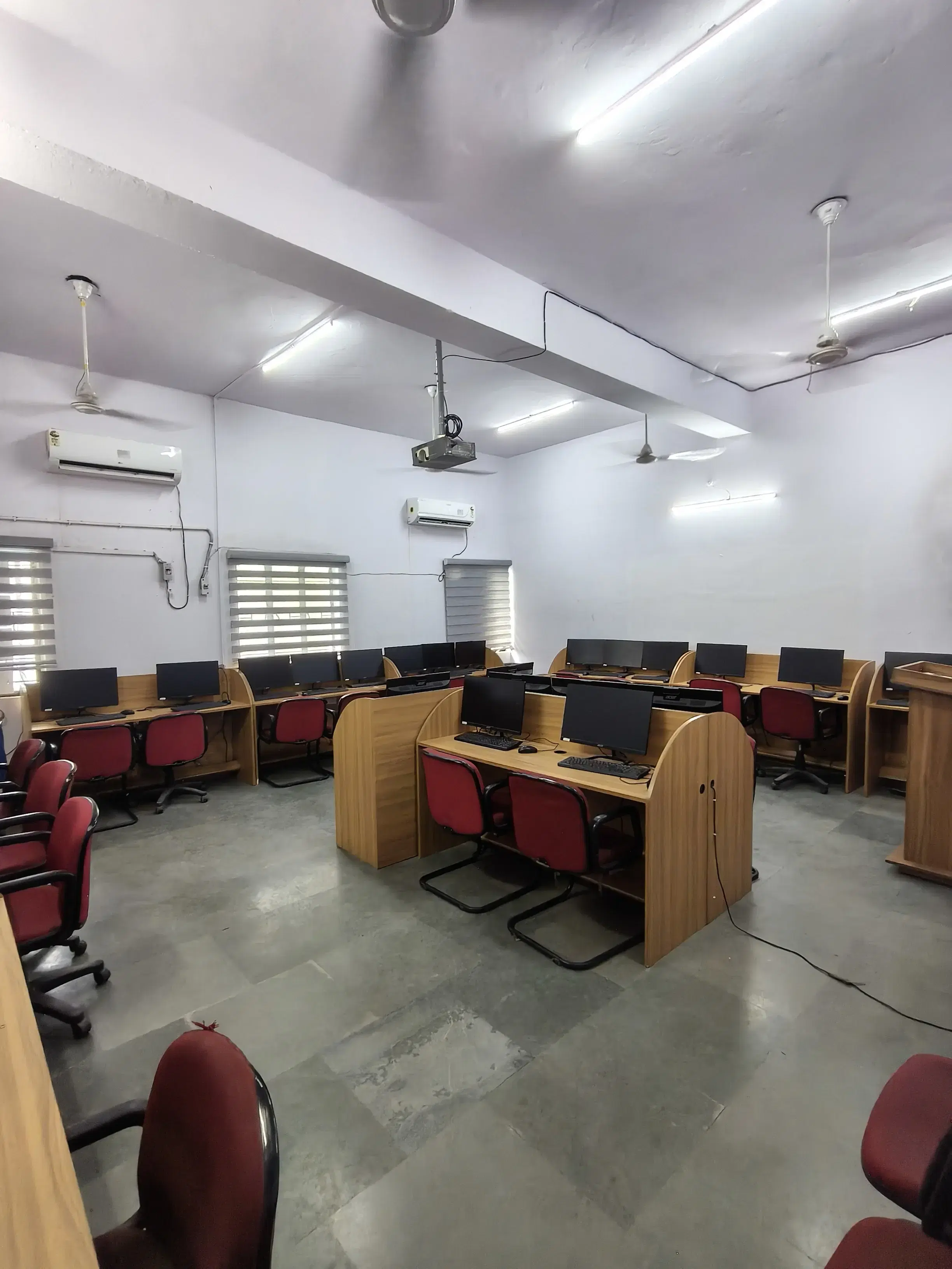 Delhi College of Arts and Commerce Academic Infrastructure photo 18